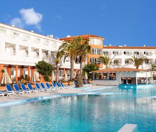 Your next holiday is just around the corner, and it’s packed with discounts Globales Your next holiday is just around the corner, and it’s packed with discounts Globales