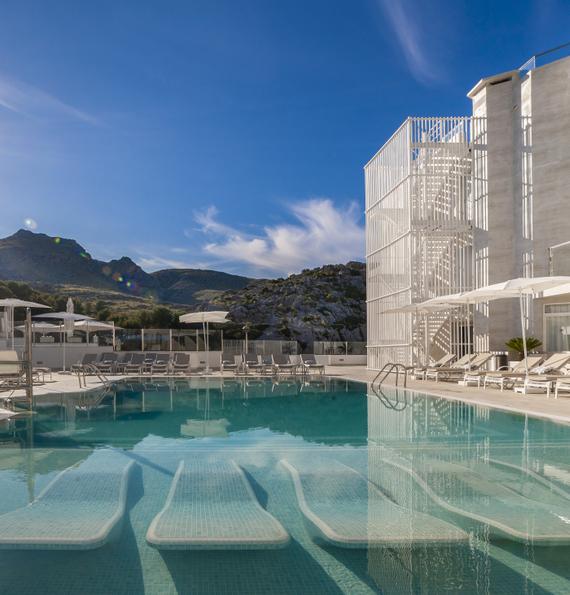 Outdoor pool Globales Don Pedro Cala San Vicente Outdoor pool Globales Don Pedro Cala San Vicente