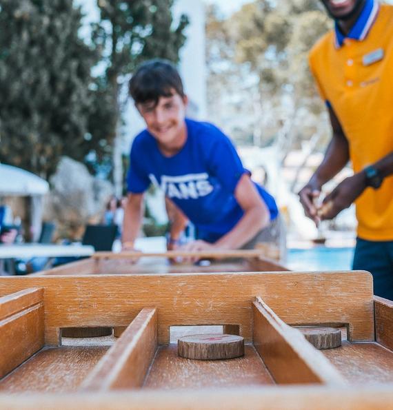 Daily entertainment for adults Globales Simar Cala San Vicente Daily entertainment for adults Globales Simar Cala San Vicente