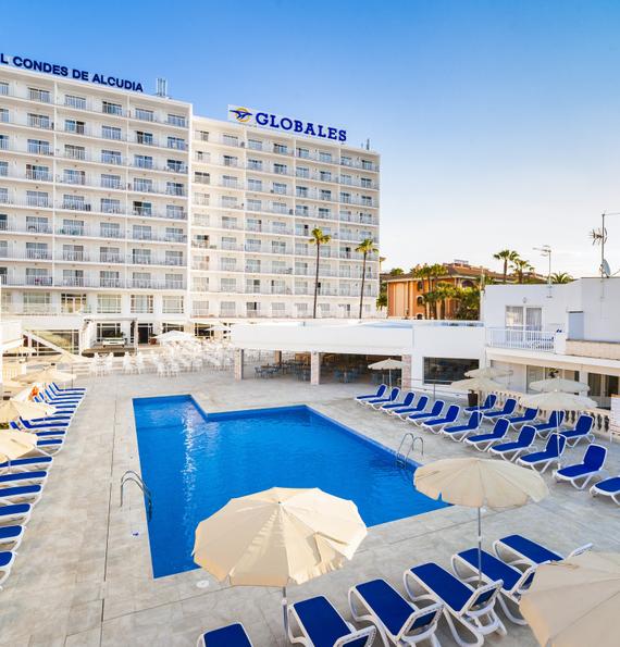 Pools for adults and children Globales Condes de Alcudia Puerto de Alcudia Pools for adults and children Globales Condes de Alcudia Puerto de Alcudia