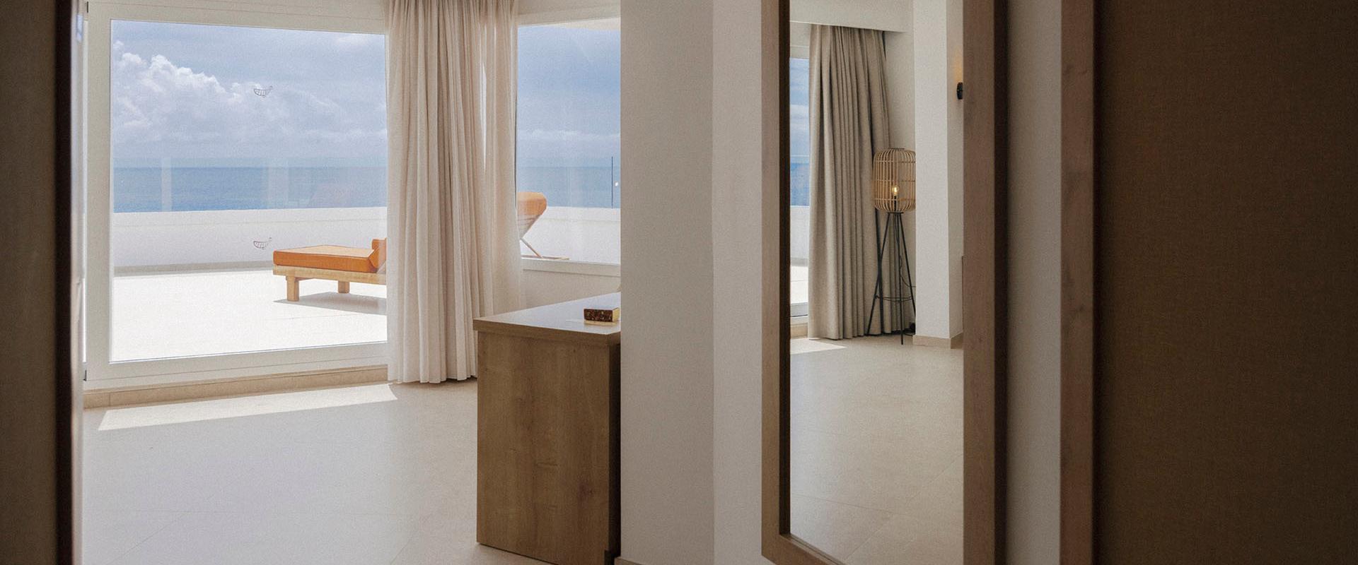 Super Caramelo Caramelo Marina Cala'n Bosch Ciudadela Super Caramelo Caramelo Marina Cala'n Bosch Ciudadela