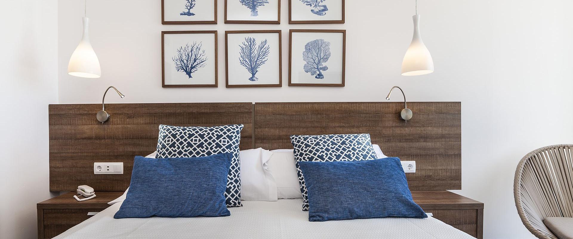 Double for single use Globales Don Pedro Cala San Vicente Double for single use Globales Don Pedro Cala San Vicente