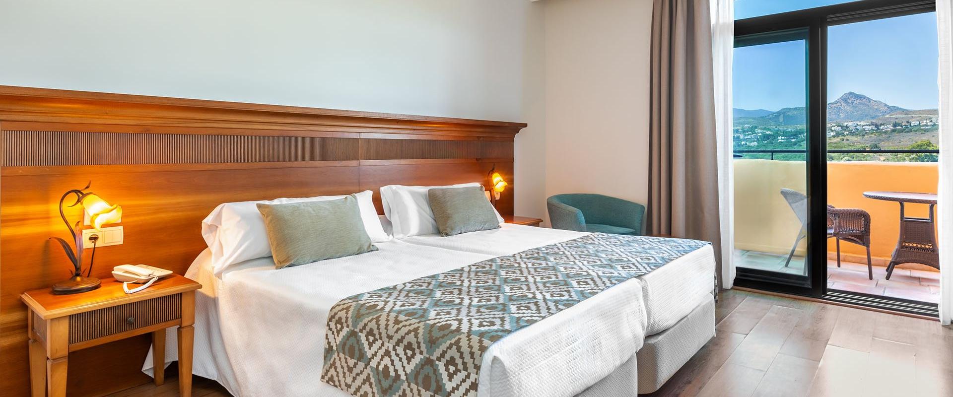 Double for single use with balcony Globales Paraíso Beach Estepona Double for single use with balcony Globales Paraíso Beach Estepona