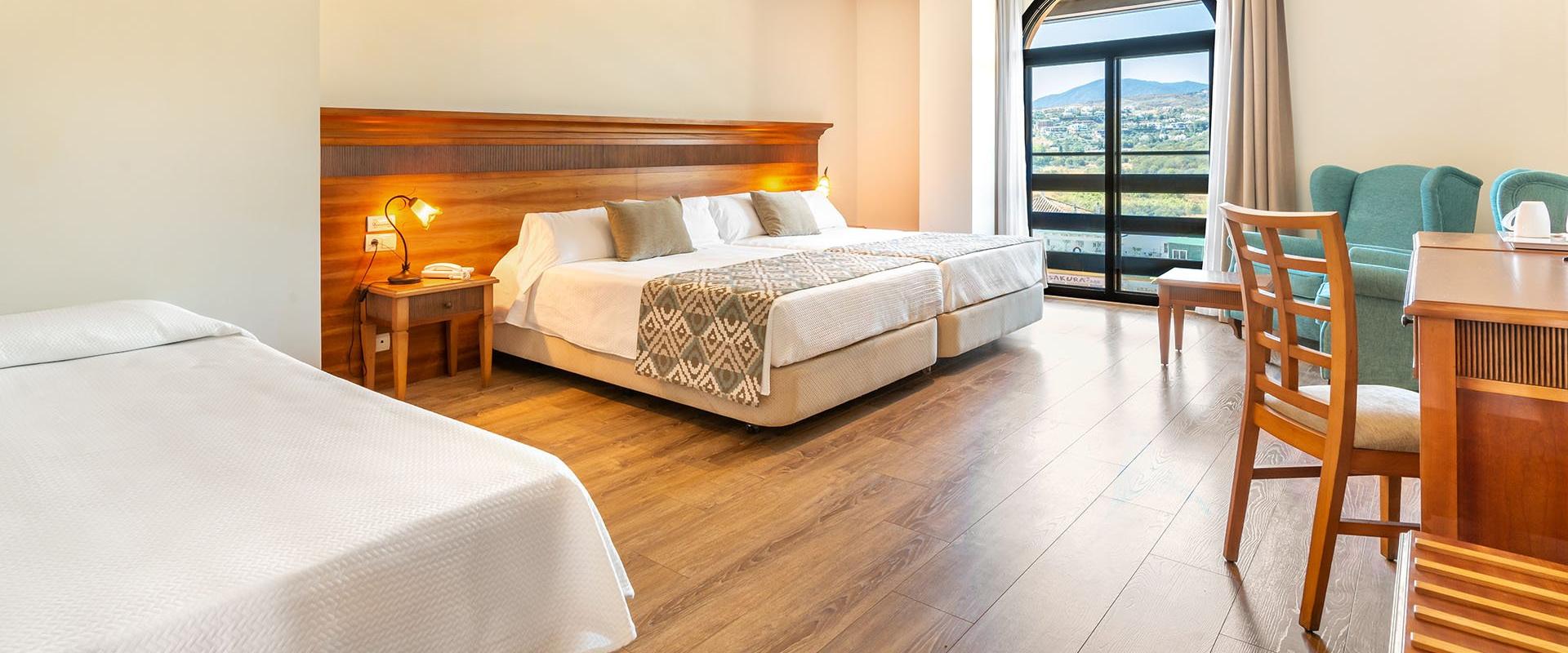 Family Globales Paraíso Beach Estepona Family Globales Paraíso Beach Estepona