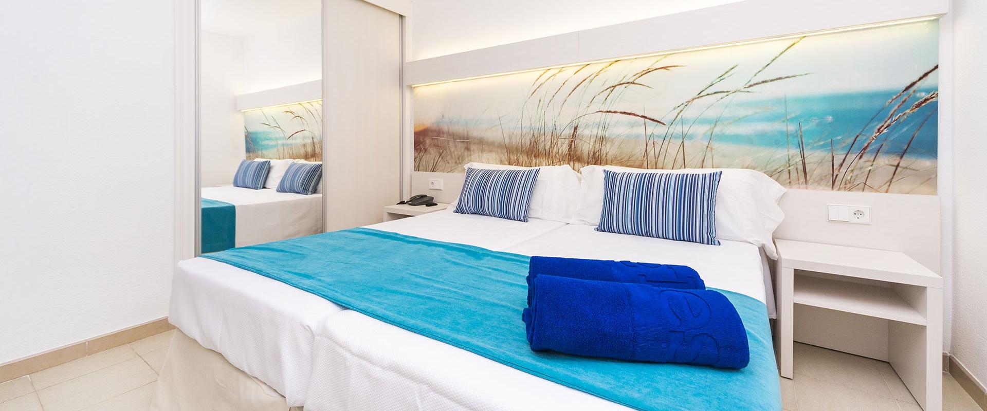 Apartment for 1 pax Globales Aptos. Lord Nelson Es Migjorn Gran Apartment for 1 pax Globales Aptos. Lord Nelson Es Migjorn Gran