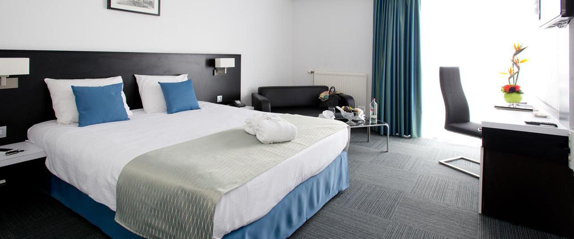 Double Globales Post Hotel & Wellness Lieja Double Globales Post Hotel & Wellness Lieja