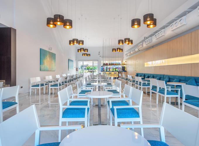 Terrace bar Globales Playa Estepona Terrace bar Globales Playa Estepona