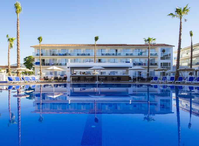 Pool bar Globales Playa Estepona Pool bar Globales Playa Estepona