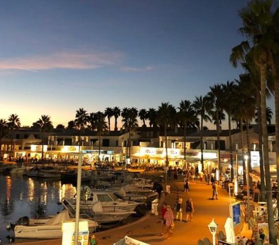 Entertainment in Cala'n Bosch Globales Cala'n Bosch Ciudadela Entertainment in Cala'n Bosch Globales Cala'n Bosch Ciudadela