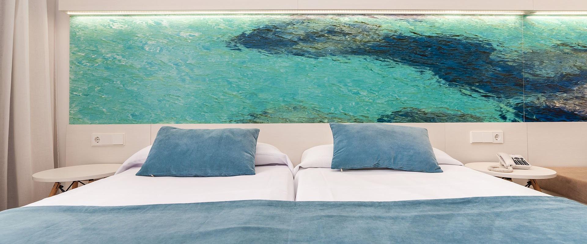 Double Globales Lord Nelson Es Migjorn Gran Double Globales Lord Nelson Es Migjorn Gran