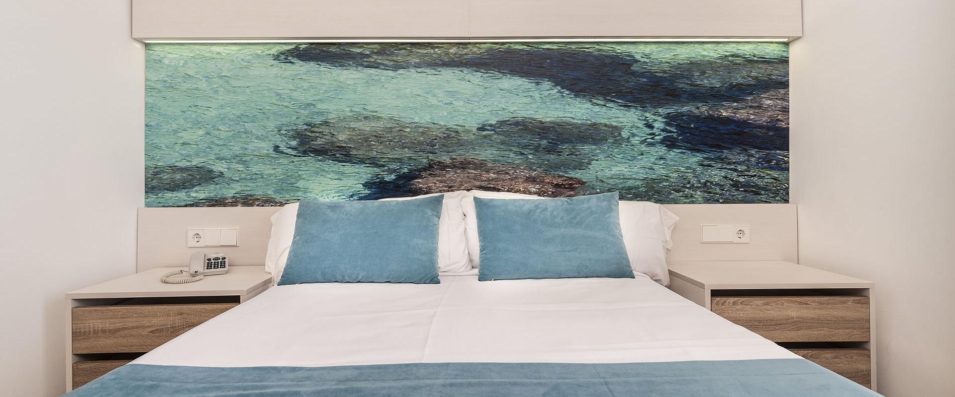 Double for single use Globales Lord Nelson Es Migjorn Gran Double for single use Globales Lord Nelson Es Migjorn Gran